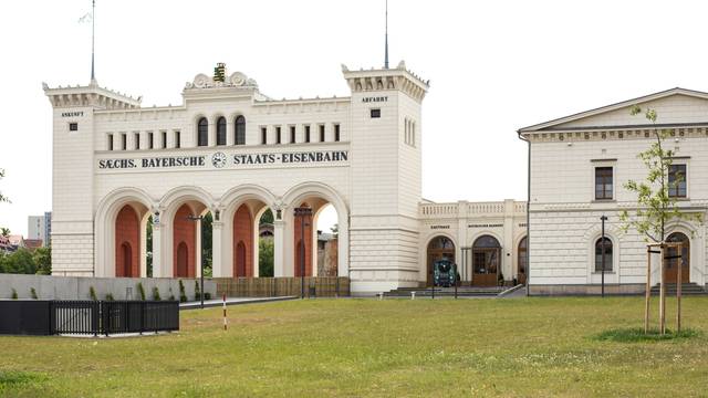 A photo of Bayerischer Bahnhof restaurant