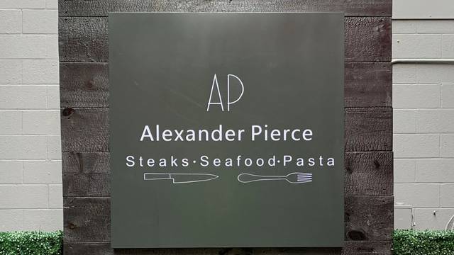 Una foto del restaurante Alexander Pierce Restaurant