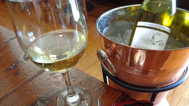 A photo of HogsHead Kitchen & Wine Bar restaurant