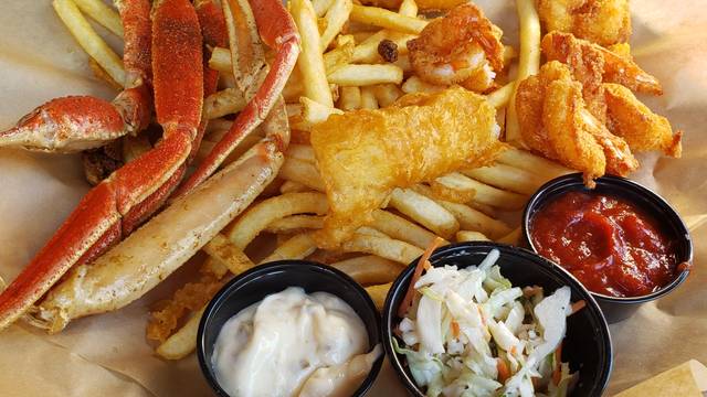 Joe S Crab Shack Aurora Aurora Restaurant Info Reviews Photos Kayak Joe S Crab Shack Aurora Aurora Restaurant Info Reviews Photos Kayak