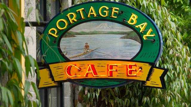 A photo of Portage Bay Cafe - University District restaurant