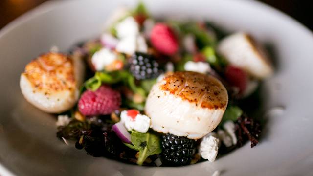 Una foto del restaurante Buck & Honey's - Waunakee