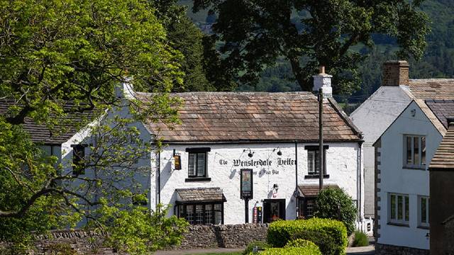 Una foto del restaurante The Wensleydale Heifer
