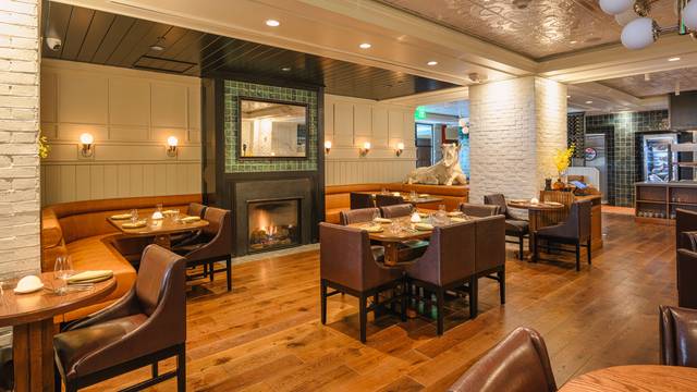 A photo of Bardea Steak restaurant