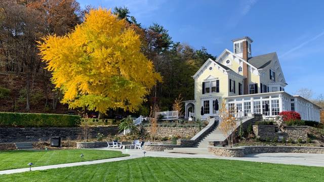 Una foto del restaurante Inn at Taughannock