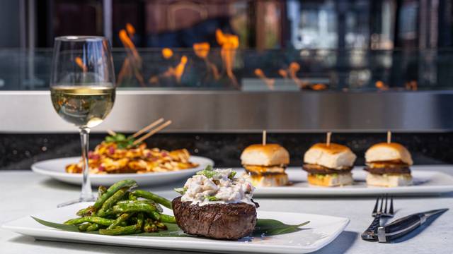 Una foto del restaurante Kona Grill - Carmel