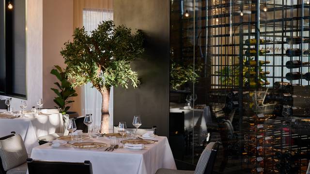 Una foto del restaurante Trèsind Dubai