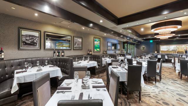 A photo of Morton's The Steakhouse - Palm Desert restaurant