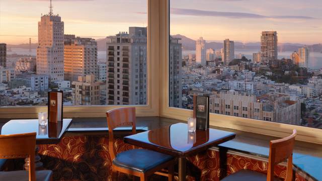 Una foto del restaurante Top of the Mark