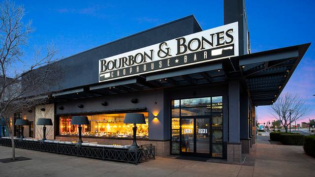 Une photo du restaurant Bourbon & Bones - SanTan Village