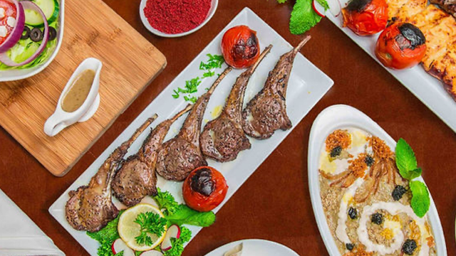 Una foto del restaurante Darbar Persian Grill & Wine Lounge