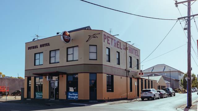Ein Foto von The Petrel Hotel