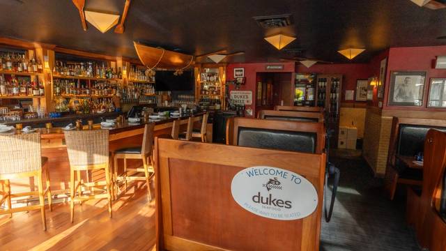 Een van Duke's Seafood - Green Lake restaurant