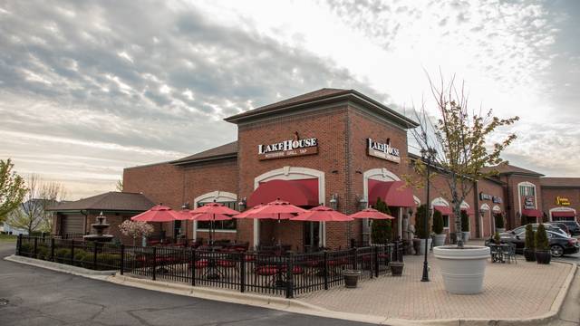 A photo of LakeHouse - Lake Villa restaurant