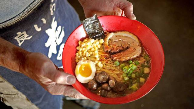 Una foto del restaurante Bad Luck Ramen Bar & North American Sake Brewery