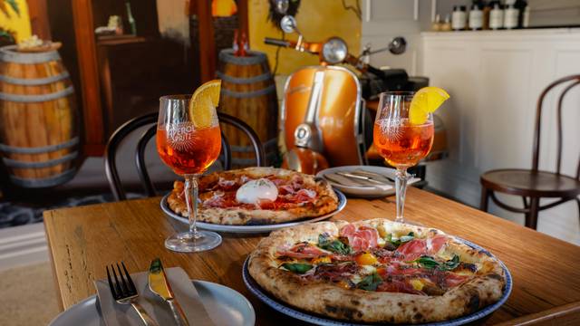 Una foto del restaurante La Piazzetta