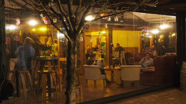 Una foto del restaurante La Maison Restaurant