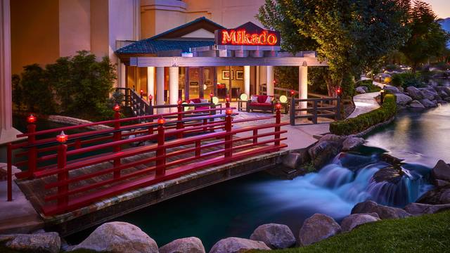 Una foto del restaurante Mikado at Desert Springs JW Marriott