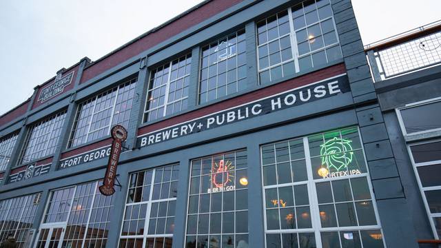 A photo of Fort George Brewery And Public House restaurant