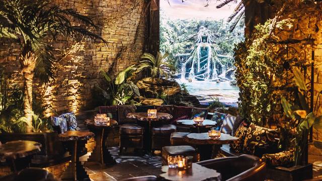 Una foto del restaurante Saga Bar