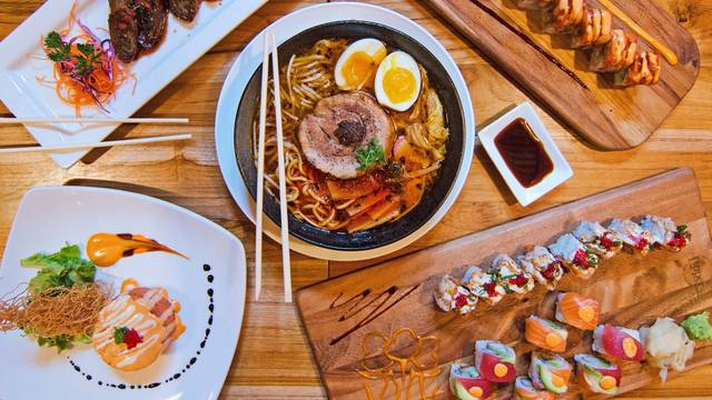 Paradise Sushi and Hibachi餐廳的照片