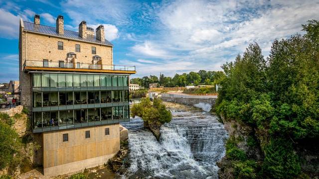 Una foto del restaurante Elora Mill