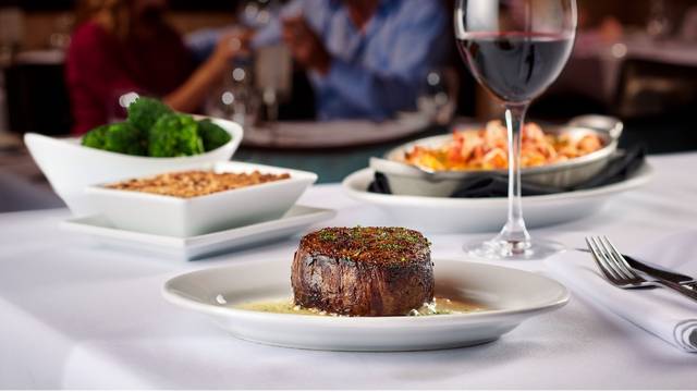 Ruth's Chris Steak House - Edmonton​の写真