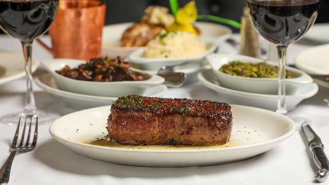 Desi Vega's Steakhouse​の写真