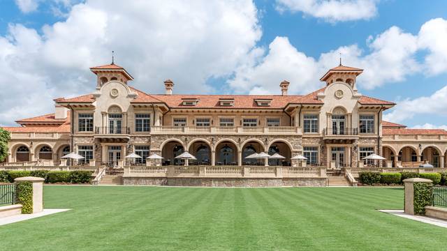 A photo of Nineteen & Traditions at TPC Sawgrass restaurant