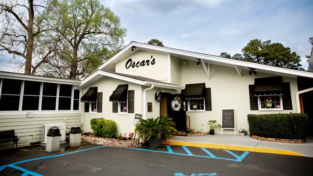 Una foto del restaurante Oscar's of Summerville