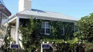 A photo of Maison Martinique at the Caribbean Court Boutique Hotel restaurant