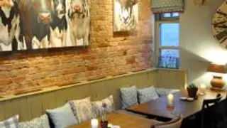 A photo of The Duncombe Arms restaurant
