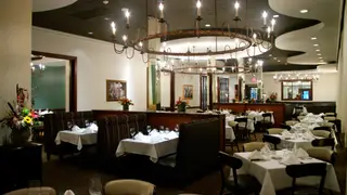 A photo of Murray's Restaurant & Cocktail Lounge restaurant