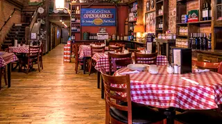 A photo of Vinny Vanucchi's 'Little Italy' - Dubuque restaurant