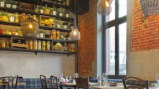 A photo of Neni Hamburg restaurant
