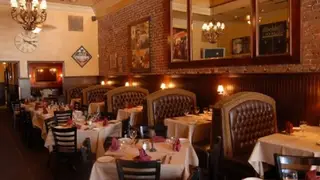 A photo of Holdren's Santa Barbara restaurant