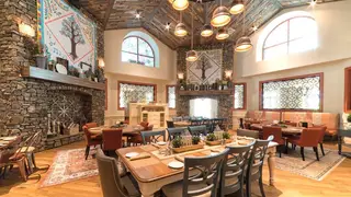 Foto von Song & Hearth at Dollywood's DreamMore Resort and Spa Restaurant