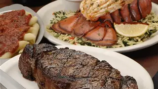 A photo of Delmonico's Italian Steakhouse - Clifton Park restaurant