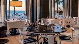 A photo of Ocean Hai Restaurant - Wyndham Hotel restaurant