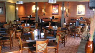 A photo of Doolittles Woodfire Grill - Eagan restaurant