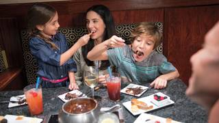 Kids Eat Free Photo