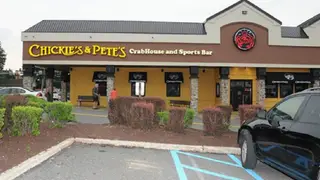 A photo of Chickie's & Pete's - Drexel Hill restaurant