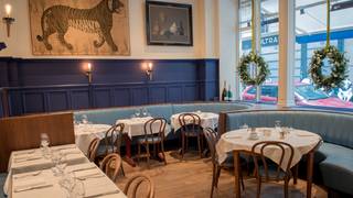 A photo of L'Entente - Le British Brasserie restaurant