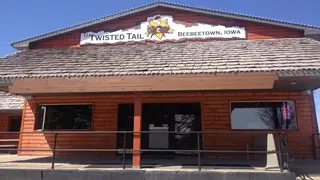 Una foto del restaurante Twisted Tail Steakhouse & Saloon
