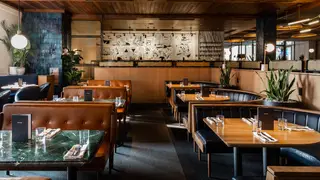 A photo of Earls Kitchen + Bar - Boston - Prudential Center restaurant