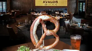 Una foto del restaurante Avalon Brew Pub