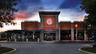 A photo of Boston Pizza - Thompson restaurant