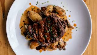 Sunday Catch $45.99 • 3-Course Dinner foto