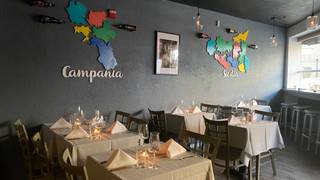A photo of Bacco Vino & Contorni restaurant