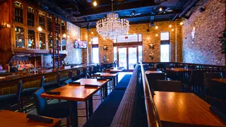 A photo of Hearsay on the Green restaurant